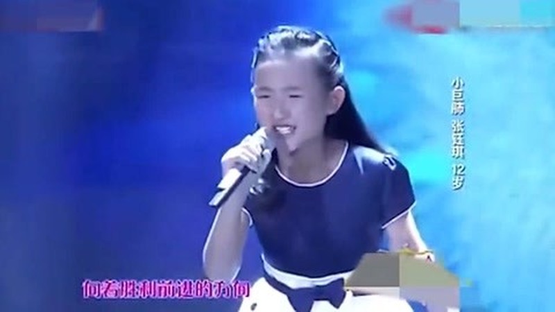 张钰琪一曲《最初的信仰》燃爆全场，这声音真是太棒了！
